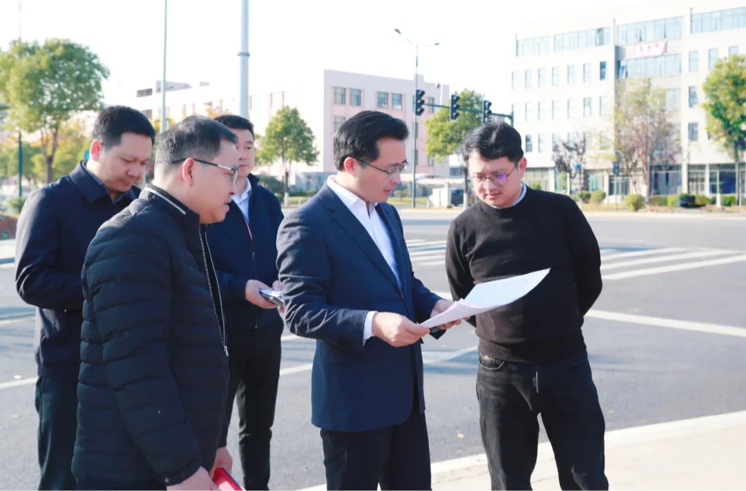 蒋红波调研园区重点项目