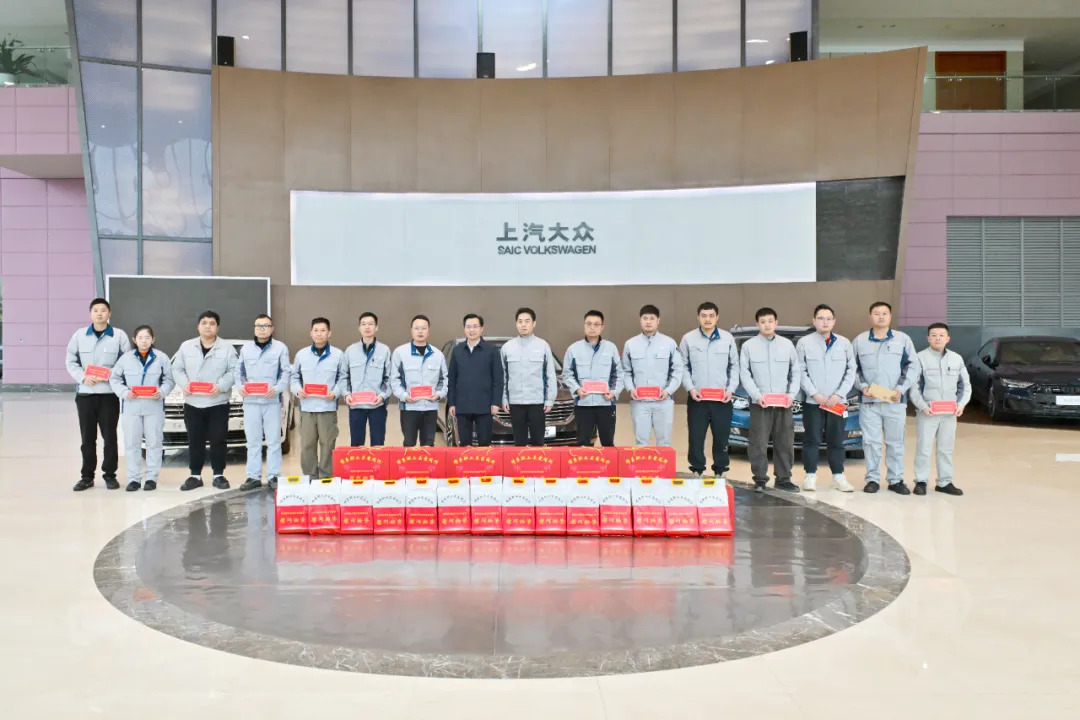 心系人才 聚力创新——长沙经开区工管委领导开展新春走访慰问活动